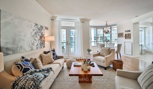 313-9 Boardwalk Dr, Toronto, ON, M4L6T1 | Card Image