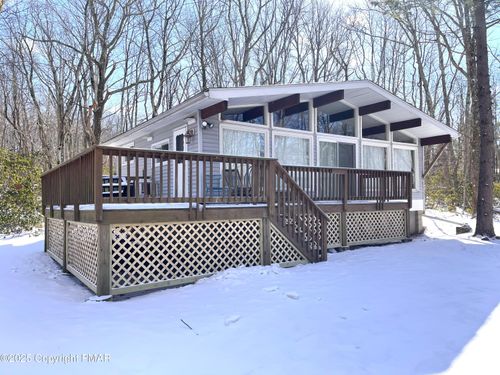 6 Boxwood Cir, Jim Thorpe, PA, 18229-3614 | Card Image