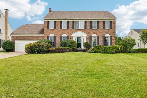 7309 Winchester Dr, Solon, OH, 44139-4862 | Card Image