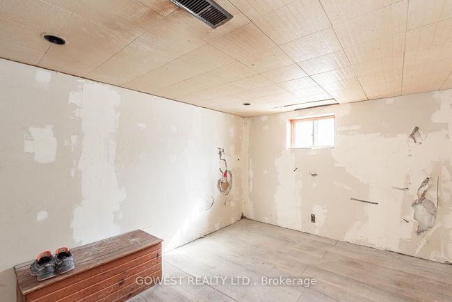 331 Lumsden Ave, House other with 3 bedrooms, 1 bathrooms and 1 parking in East York ON | Image 16
