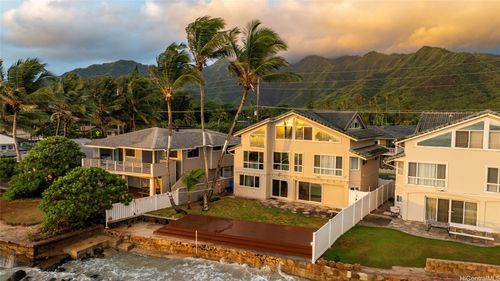 53-853 Kamehameha Hwy, Hauula, HI, 96717-9658 | Card Image