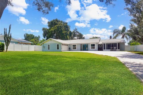 222 Citrus Dr, WINTER HAVEN, FL, 33884-1593 | Card Image