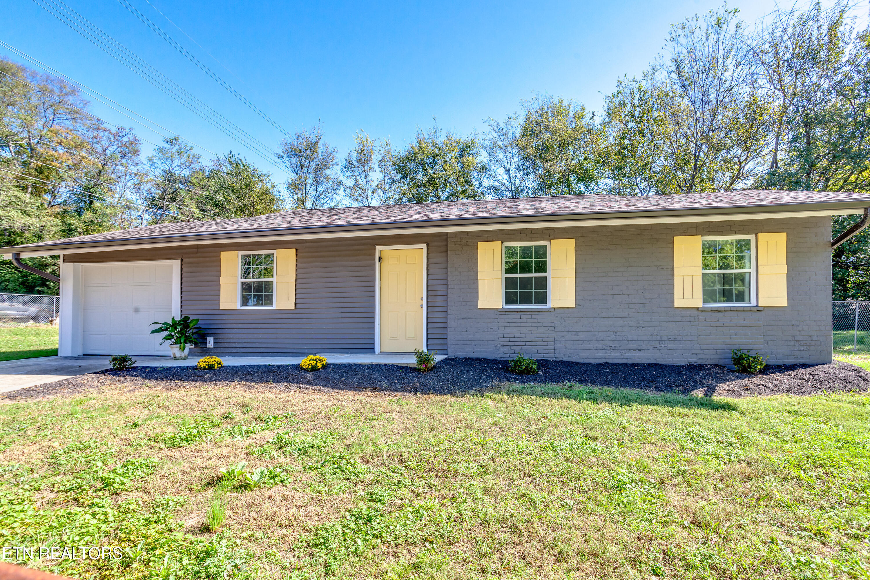 Witt Pl, Knoxville, TN 37915