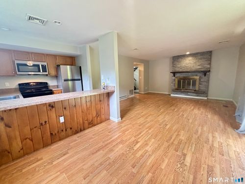 452-229 Bacon Pond Rd, Woodbury, CT, 06798-3677 | Card Image