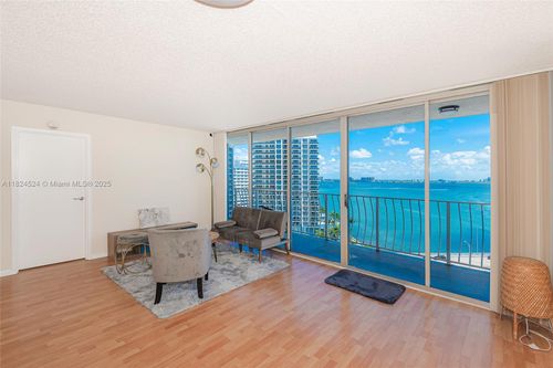 apt-1517-7601 E Treasure Dr, North Bay Village, FL, 33141-4365 | Card Image