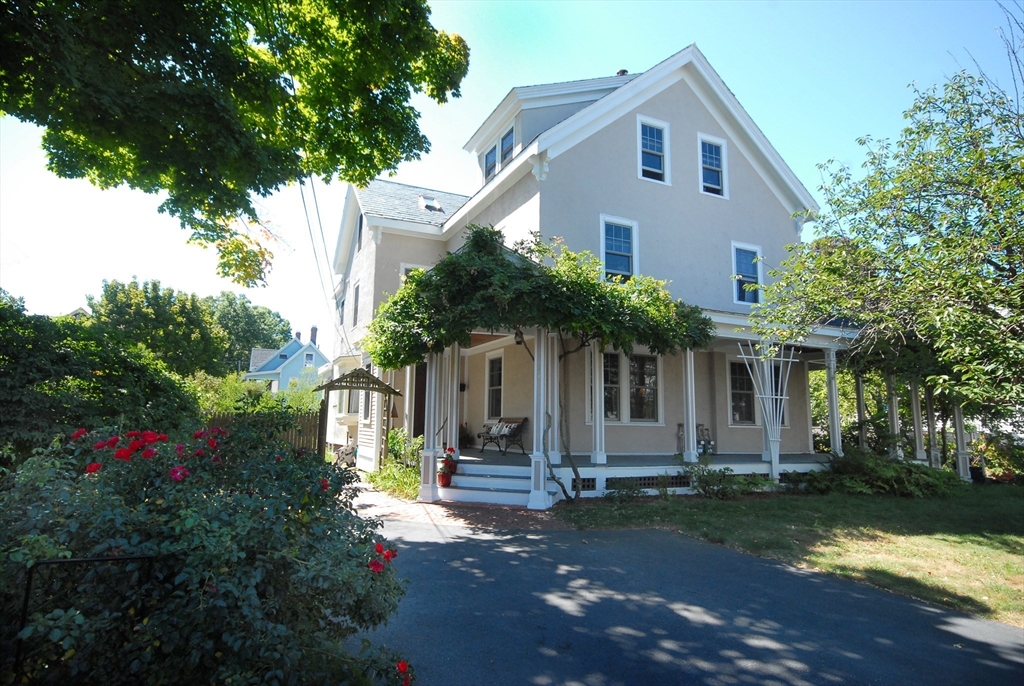 Boston Ave, Medford, MA 02155