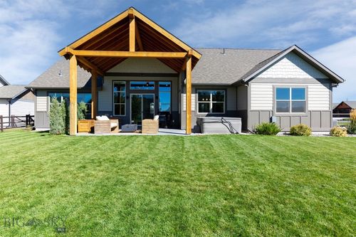 18 Oxbow Ln, Manhattan, MT, 59741-8733 | Card Image