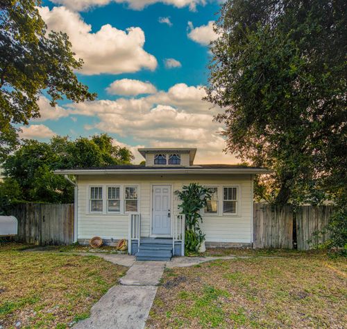 main-house-225 S K Street, Lake Worth Beach, FL, 33460 | Card Image