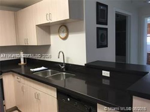 apt-1807-185 Se 14th Ter, Miami, FL, 33131-3419 | Card Image