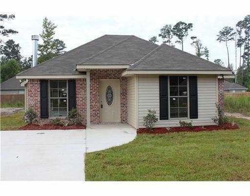 808 Fay St, Mandeville, LA, 70448-6531 | Card Image