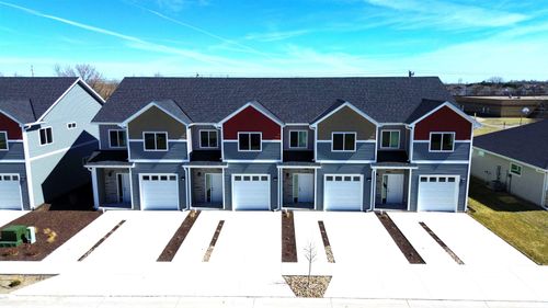 704 4th St, Columbus, NE, 68601-7818 | Card Image