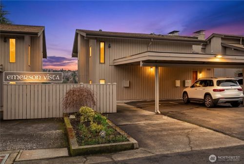 932a-924 W Emerson St, Seattle, WA, 98119-1419 | Card Image