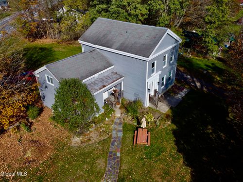 44 Greenfield Ln, Hampton, NY, 12837-2128 | Card Image