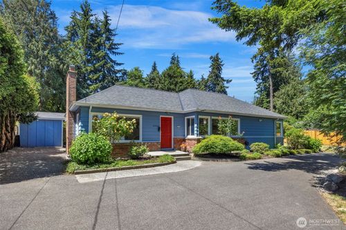 21702 84th Ave W, Edmonds, WA, 98026-7819 | Card Image