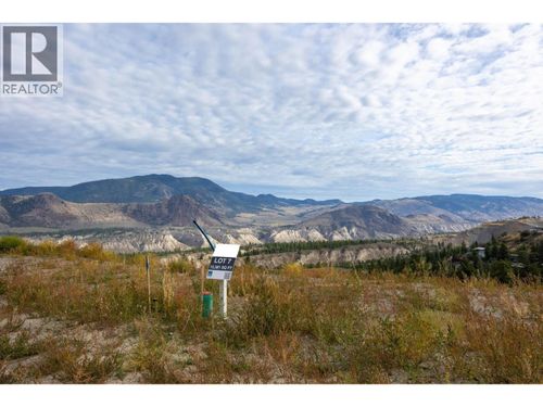 1158 Crestwood Dr, Kamloops, BC, V2C | Card Image