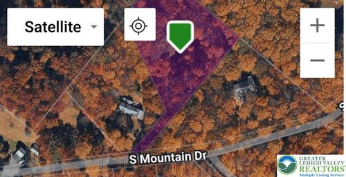 4825 S Mountain Dr, Emmaus, PA, 18049-4510 | Card Image