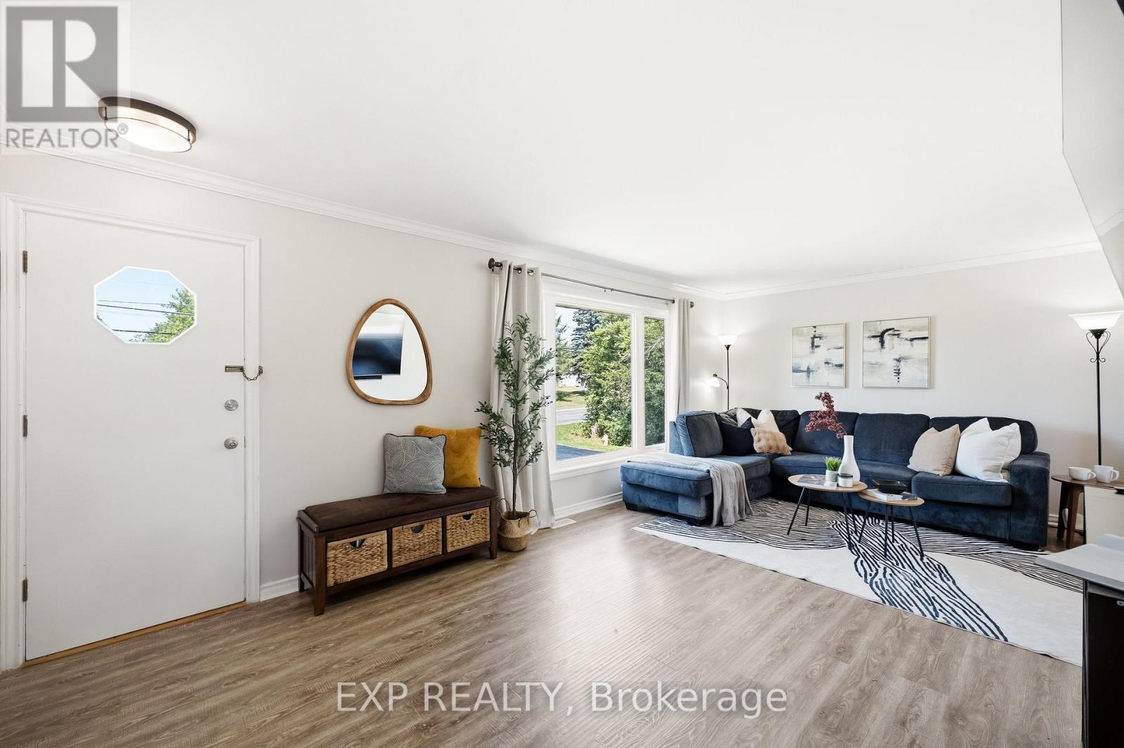Residential in Quinte West (Sidney Ward) 2
