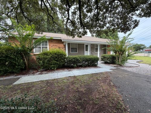 ste-a-1946 Pass Rd, Biloxi, MS, 39531-4100 | Card Image