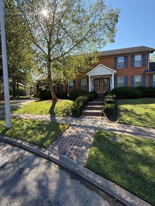 102 Chippendale Ct, Lexington, KY, 40517 | Card Image