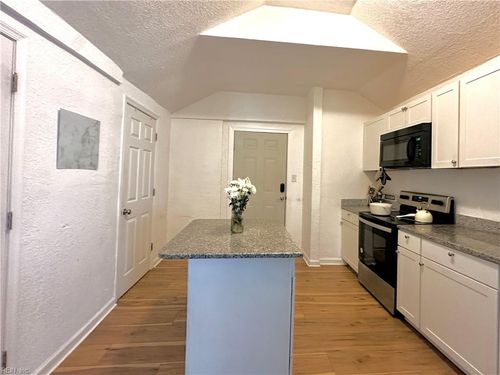 154 Tynes St, Suffolk, VA, 23434-4646 | Card Image