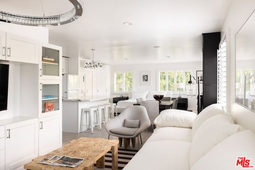 c-9809 Beeson Dr, Beverly Hills, CA, 90210-1503 | Card Image