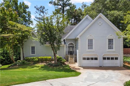 4565 Ashmore Cir Ne, Marietta, GA, 30066-1618 | Card Image