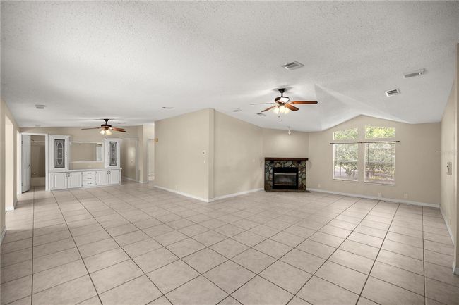 8587 Sw 34 Th Pl, House other with 5 bedrooms, 3 bathrooms and null parking in Ocala FL | Image 9
