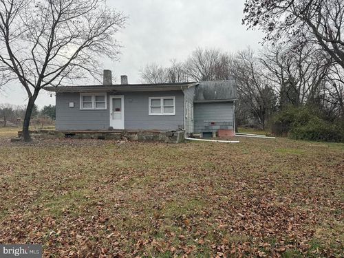 139 Cedar St, HAMMONTON, NJ, 08037-2440 | Card Image