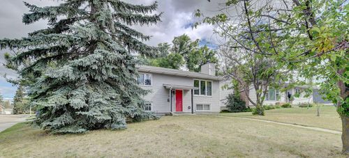 10032 86 Avenue, Grande Prairie, AB, T8V0A6 | Card Image