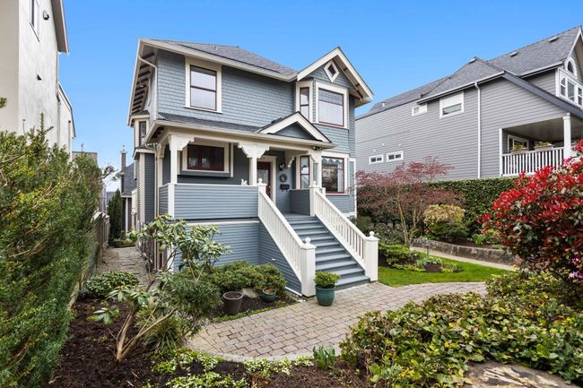 1 - 217 E Keith Road, Townhouse with 2 bedrooms, 1 bathrooms and 1 parking in North Vancouver BC | Image 39