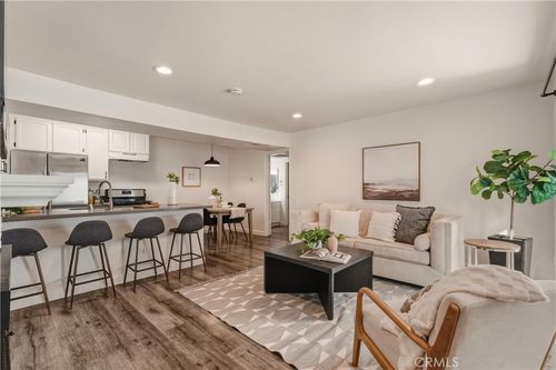 2863 S Fairview Unit A, Santa Ana, CA, 92704 | Card Image