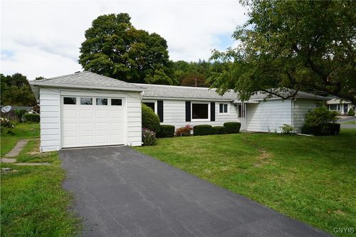 5002 W Genesee St, Camillus, NY, 13031-2326 | Card Image