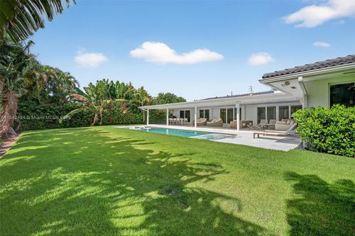 1001 Diplomat Pkwy, Hallandale Beach, FL, 33009-3719 | Card Image