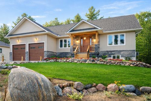 15 Stoney Rd, Tiny, ON, L9M0H2 | Card Image