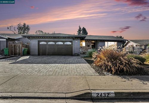 2432 Balmoral St, Union City, CA, 94587-1830 | Card Image