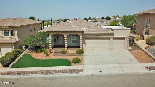 1455 Cherokee Ridge Dr, El Paso, TX, 79912-8143 | Card Image