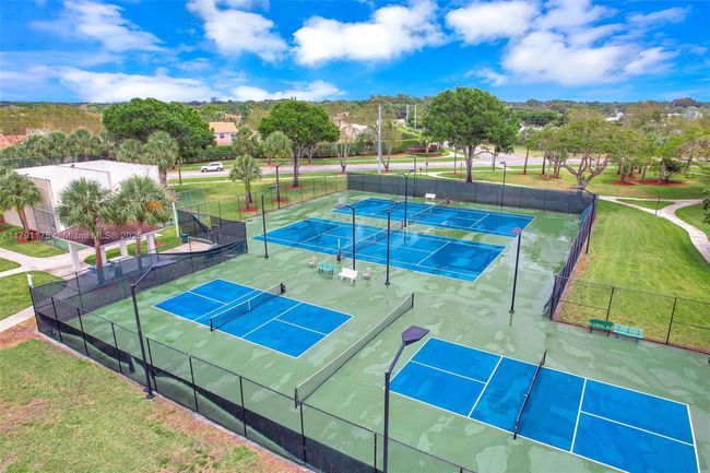 18982 Cloud Lake Cir, House other with 2 bedrooms, 2 bathrooms and null parking in Boca Raton FL | Image 57