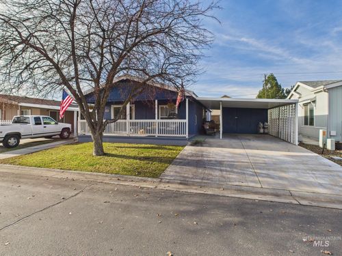 1401 Republic Ln, Emmett, ID, 83617-3777 | Card Image