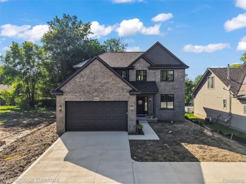 34575 Jefferson Ave, Harrison Township, MI, 48045-3235 | Card Image