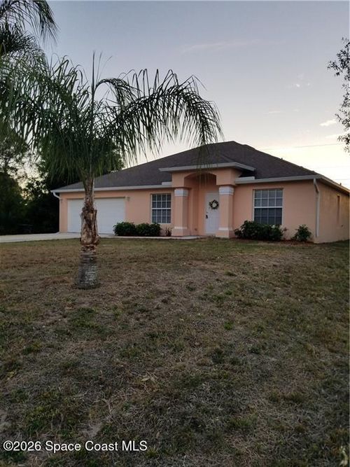 8025 98th Ct, Vero Beach, FL, 32967-2828 | Card Image