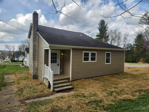 660 E Main St, Batavia, OH, 45103-3106 | Card Image