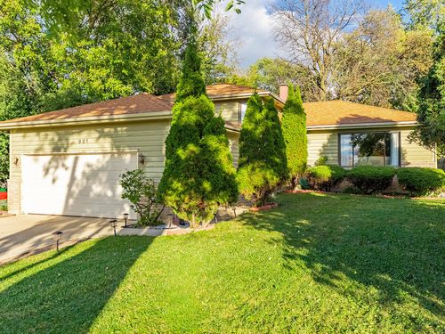 921 N Grace St, Lombard, IL, 60148-1302 | Card Image