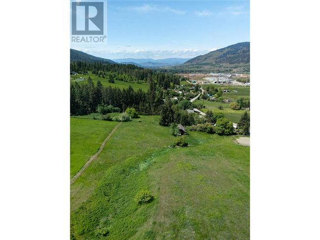 5380 Learmouth Rd, House other with 3 bedrooms, 3 bathrooms and 2 parking in Coldstream BC | Image 98