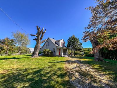 627 Waughs Ferry Road, House other with 4 bedrooms, 2 bathrooms and null parking in Amherst VA | Image 3