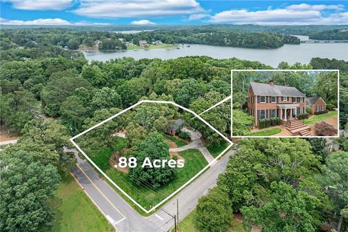 2626 Club Dr, Gainesville, GA, 30506-1757 | Card Image