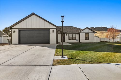 409 Sheffield Ct, Cascade, MT, 59421-8516 | Card Image