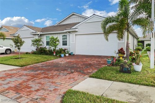 1084 Tranquil Brook Dr, NAPLES, FL, 34114-9327 | Card Image