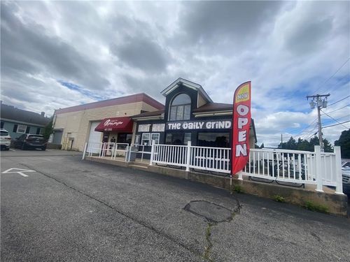 2121 Elmwood Ave, Warwick, RI, 02888-2413 | Card Image