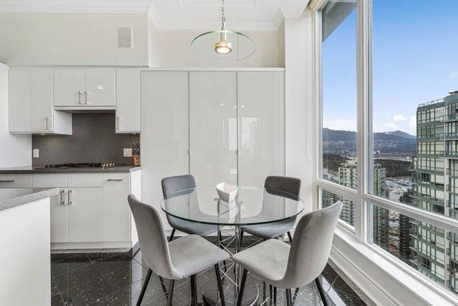 3502 - 1200 W Georgia Street, Condo with 3 bedrooms, 0 bathrooms and 1 parking in Vancouver BC | Image 12