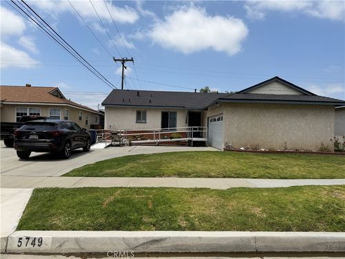 5749 Fanwood Ave, Lakewood, CA, 90713-1206 | Card Image